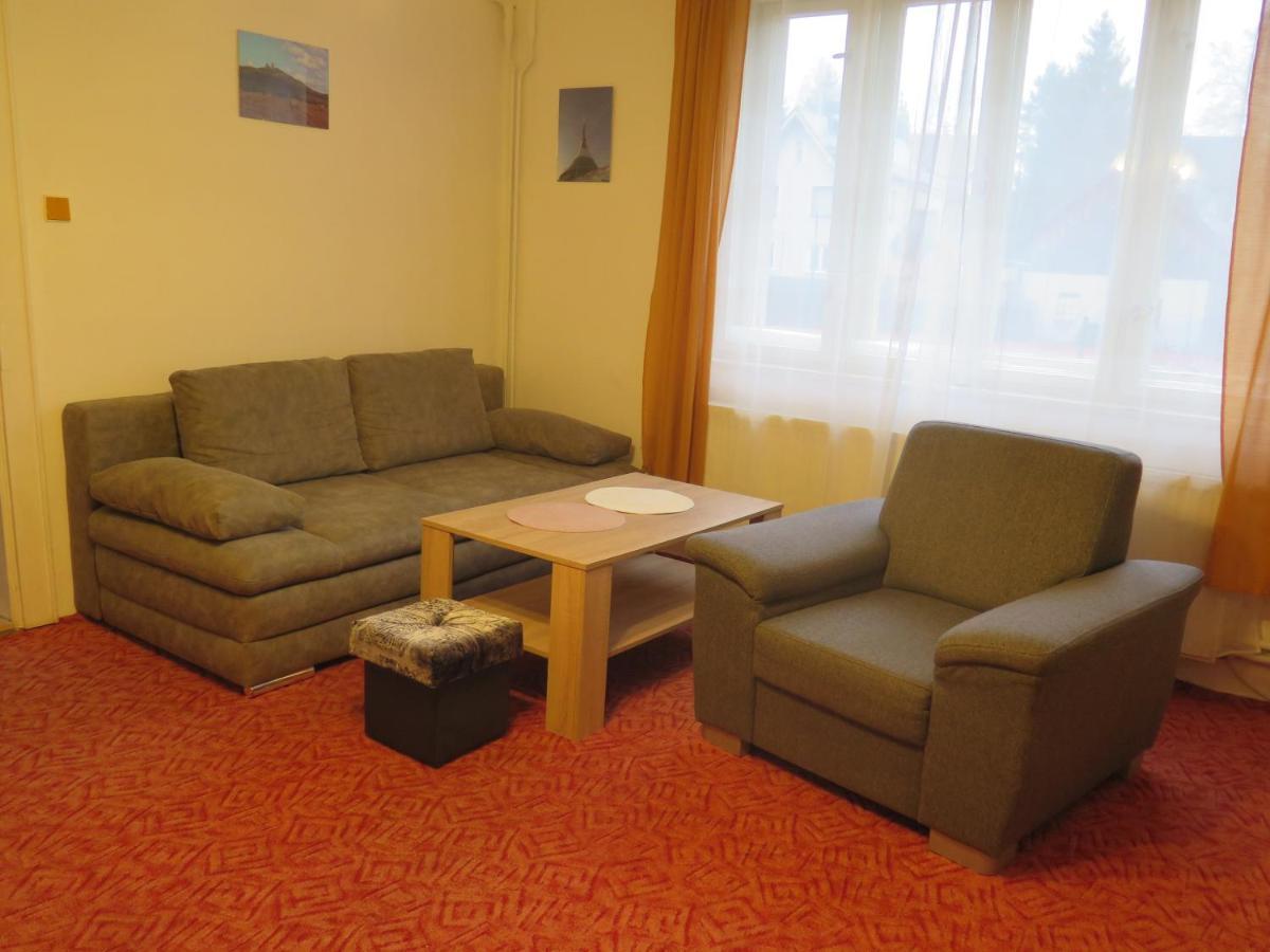 Apartman Hruba Skala Zewnętrze zdjęcie