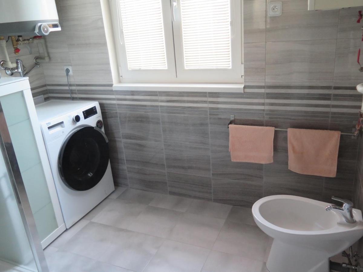 Apartman Hruba Skala Zewnętrze zdjęcie